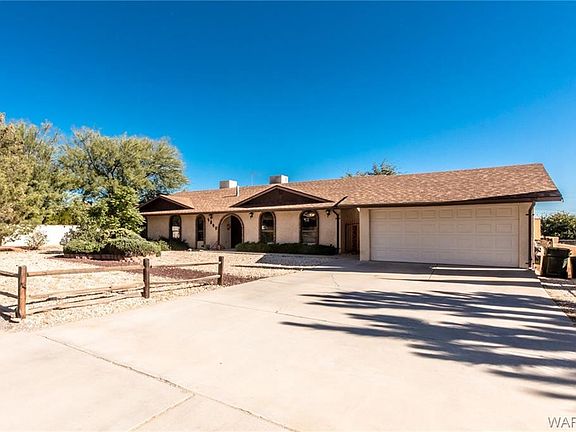 4th image of 4840 Christy Dr