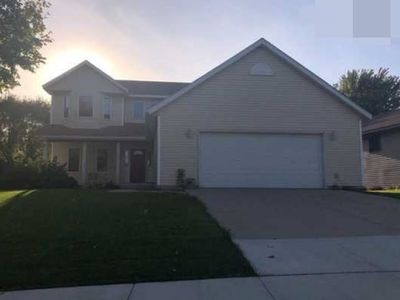 2005 4th St NE, Waseca, MN, 56093