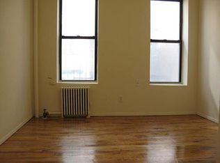 215 Thompson St #6, New York, NY 10012