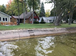 9003 Byers Ln, Houghton Lake, MI