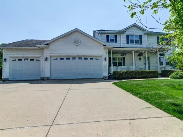 3207 Conservancy Estates Ln, Sun Prairie, WI 53590