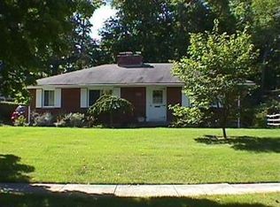 1322 Ridgeview Ave, Dayton, OH 45409