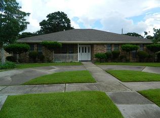 2565 Orbit Ct, Harvey, LA 70058
