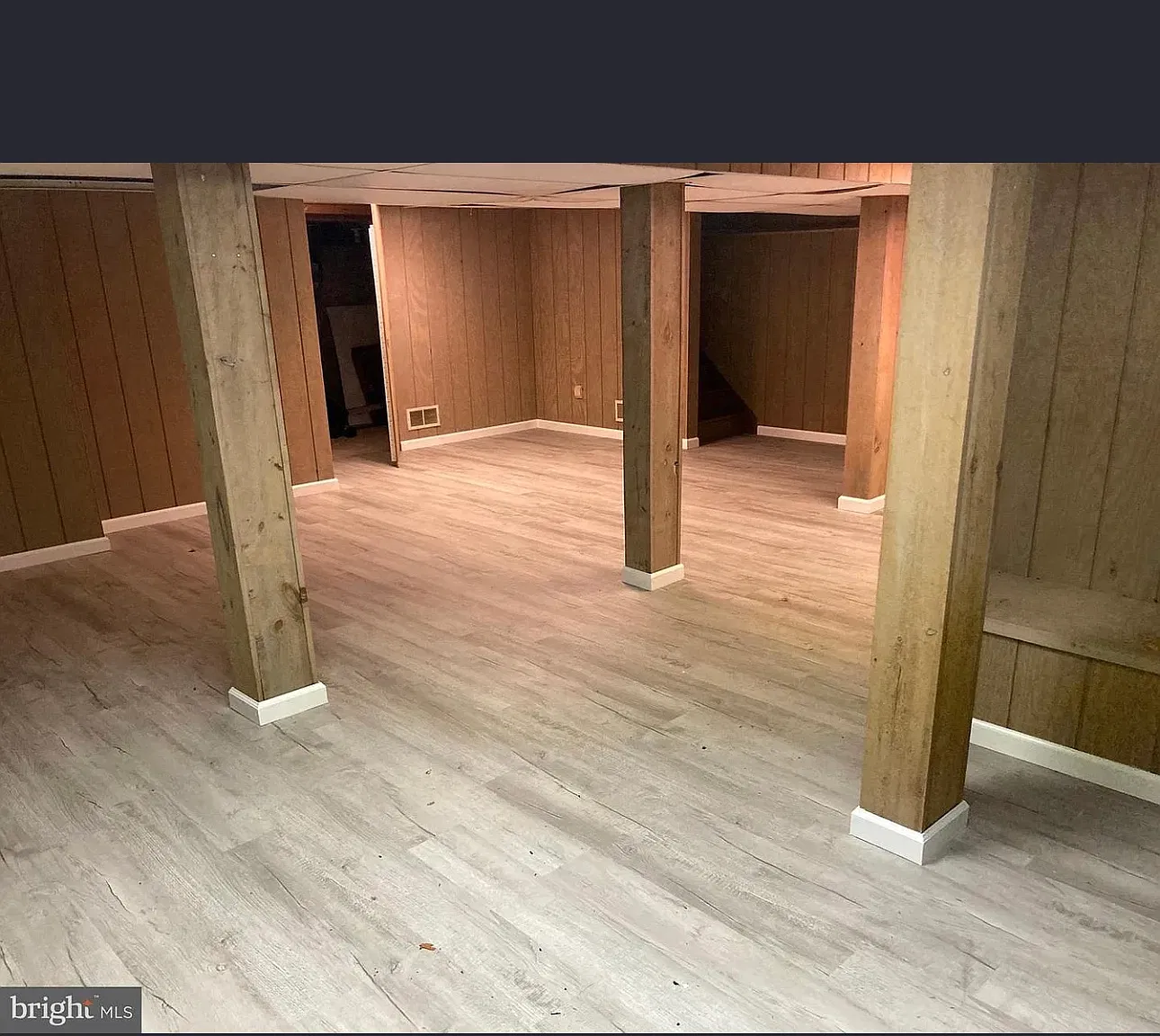 3 bed, 2500 sqft, $5,000 — Photo 2