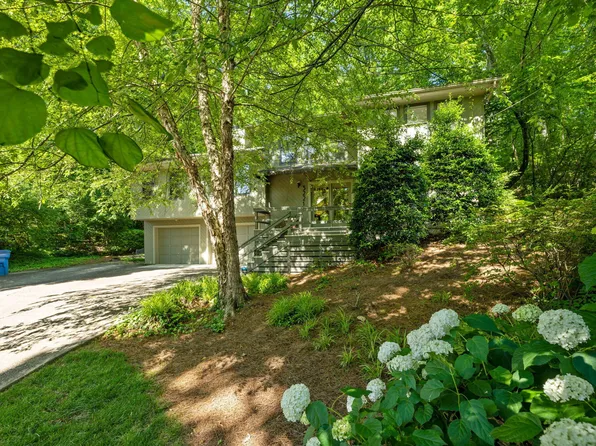 3221 Social Cir, Chattanooga, TN 37415