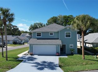 68 Bristol Ln, Palm Coast, FL 32137