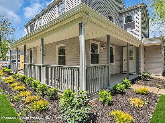 5th image of 260 W Farms Rd