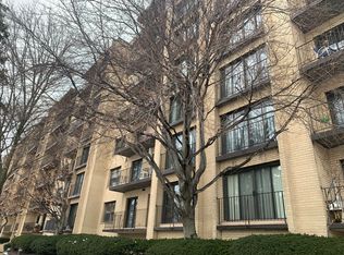 4601 W Touhy Ave APT 506, Lincolnwood, IL 60712