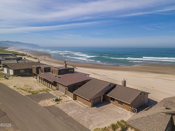 5th image of 34670 Ocean Dr