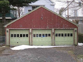 2nd image of 1 Yale St