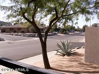 3rd image of 9201 N Arroya Vista Dr