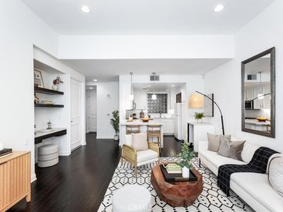 2125 S Bentley Ave APT 108, Los Angeles, CA, 90025