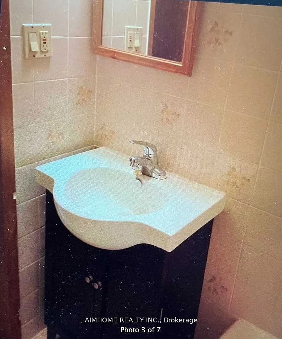 1 bed, $1,050 — Photo 3