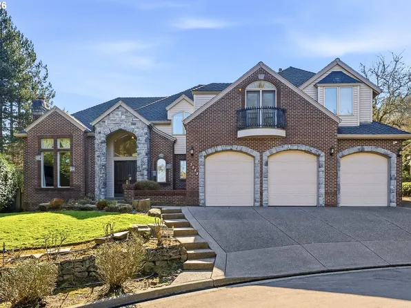 2484 Marylshire Ln, Lake Oswego, OR 97034