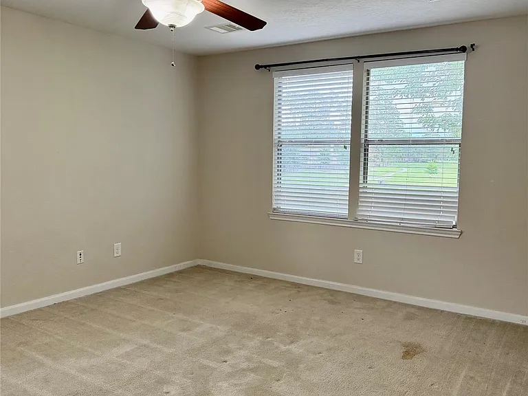 16010 Limestone Lake Dr — Photo 31