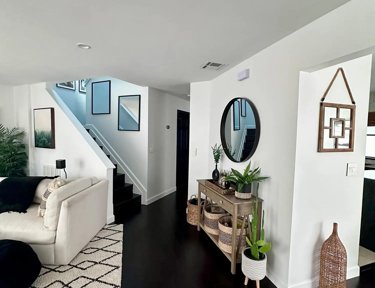 2 bed, 2.5 bath, 1470 sqft, $3,000 — Photo 4