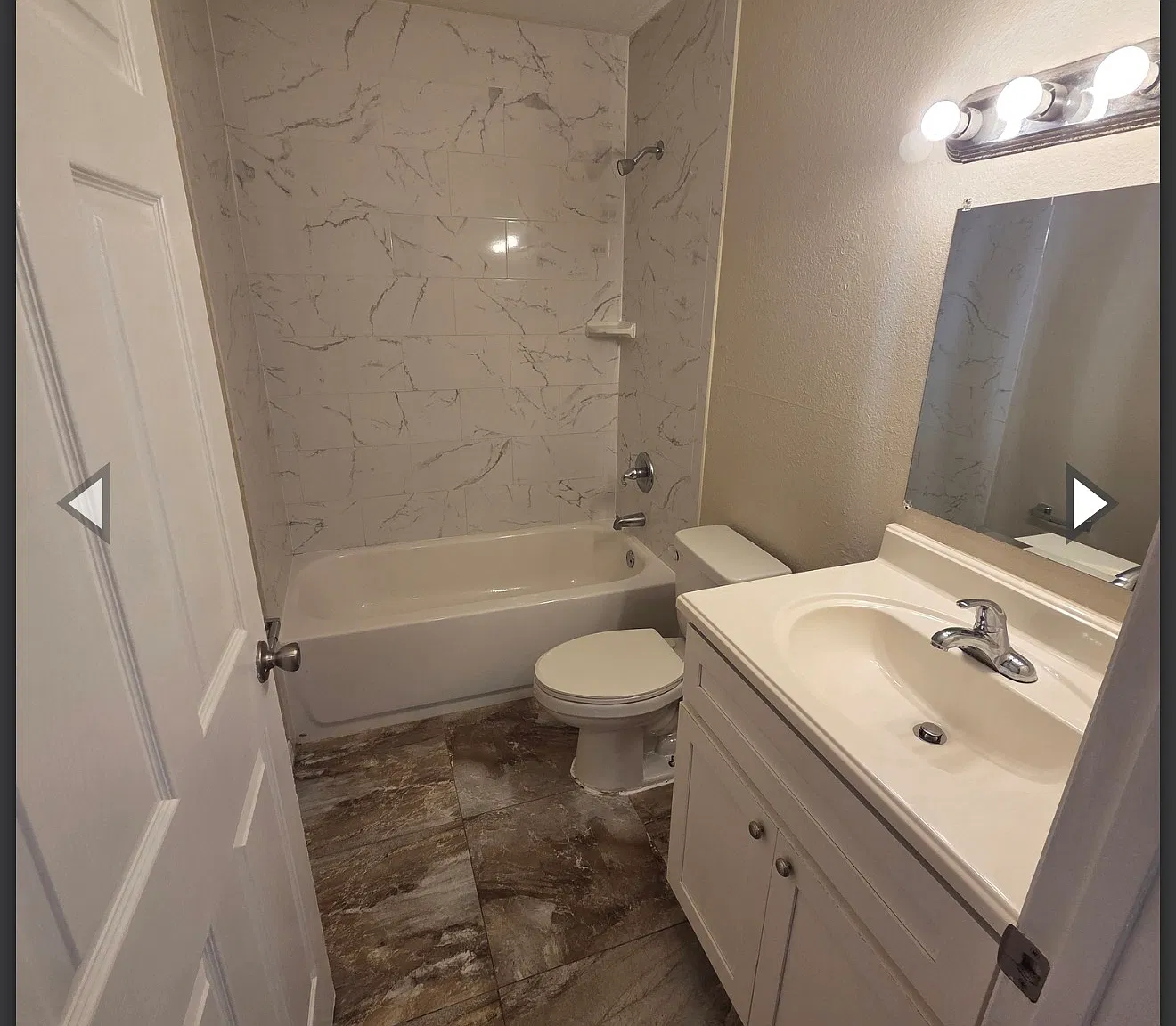 2 bed, 1.5 bath, 900 sqft, $1,075 — Photo 2