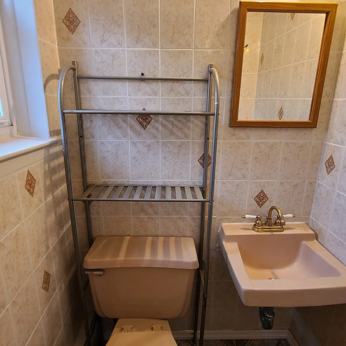 3 bed, 1.5 bath, $3,800 — Photo 4