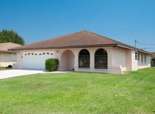 90 3rd St, Bonita Springs, FL 34134