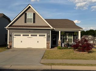 637 Ivywood Pl, Boiling Springs, SC 29316
