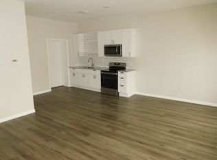 1102 E Old Cumberland St APT 8, Lebanon, PA 17042