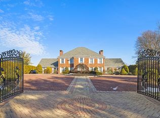 109 Mamaroneck Rd, Scarsdale, NY 10583