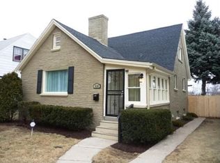 6162 W Medford Ave, Milwaukee, WI 53218