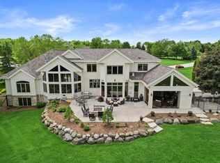 287 Steeple Pointe Cir, City Of Delafield, WI 53018