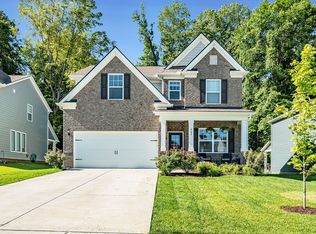 543 Ballard Dr, White House, TN 37188