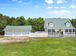 852 Langley Dr, Chester, SC 29706