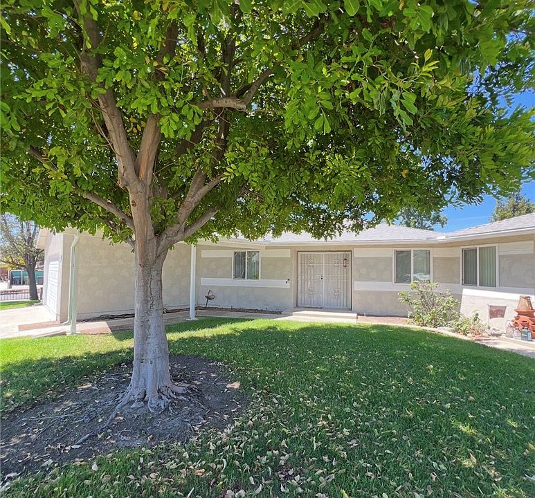 1st image of 1076 Occidental Cir