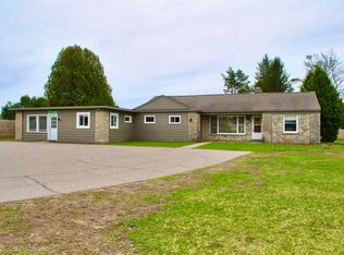 610 E Main St, Gaylord, MI 49735