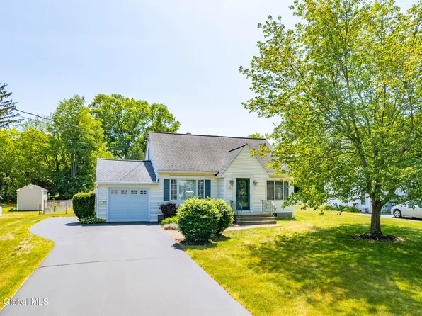 10 Harmon Road, Glenville, NY 12302