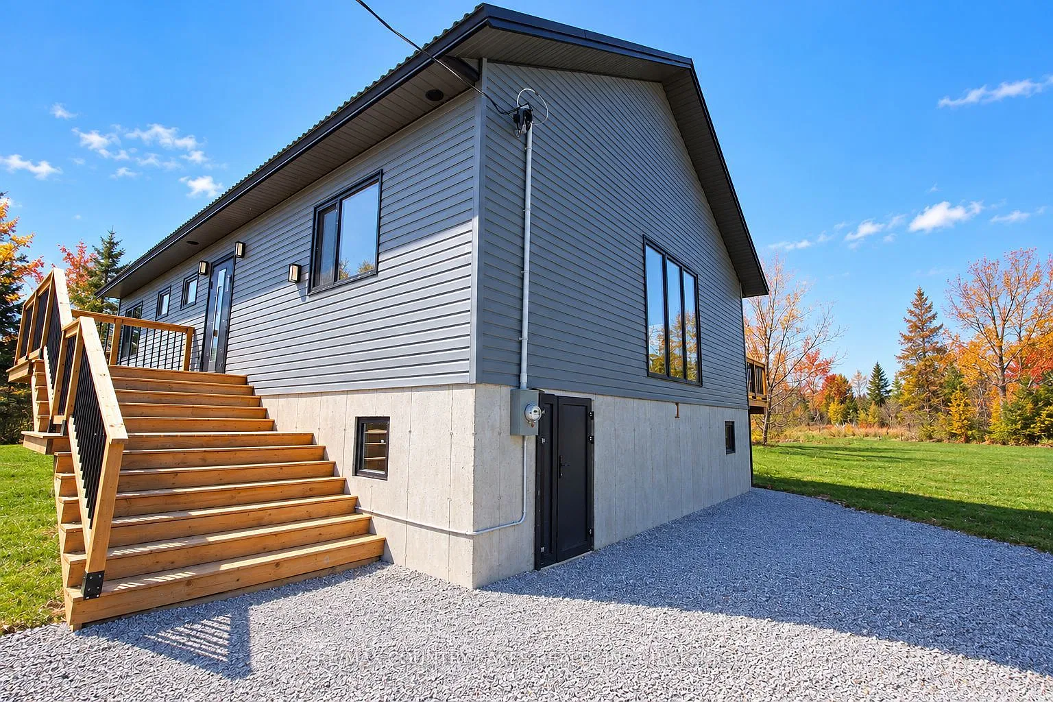 3 bed, $2,350 — Photo 2