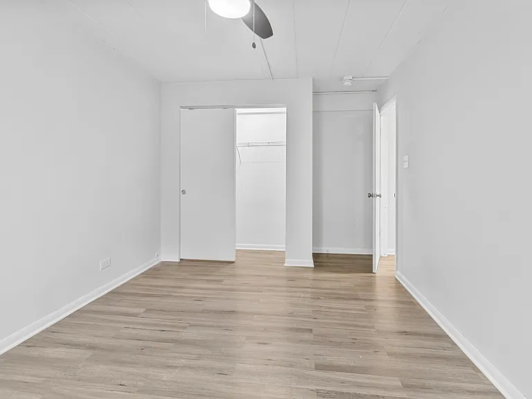 30 S Spring Ave #105 — Photo 15