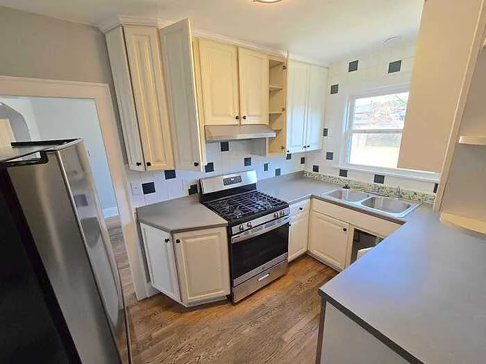 3504 Chesapeake Blvd — Photo 7