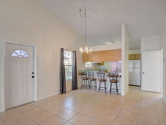 4th image of 1482 Royal Forest Ct