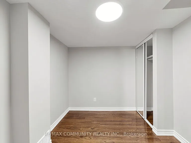 5 Mugford Cres N #BASEMENT — Photo 19