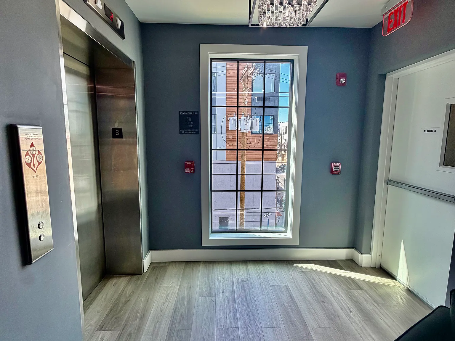 2 bed, 1060 sqft, $2,800 — Photo 4