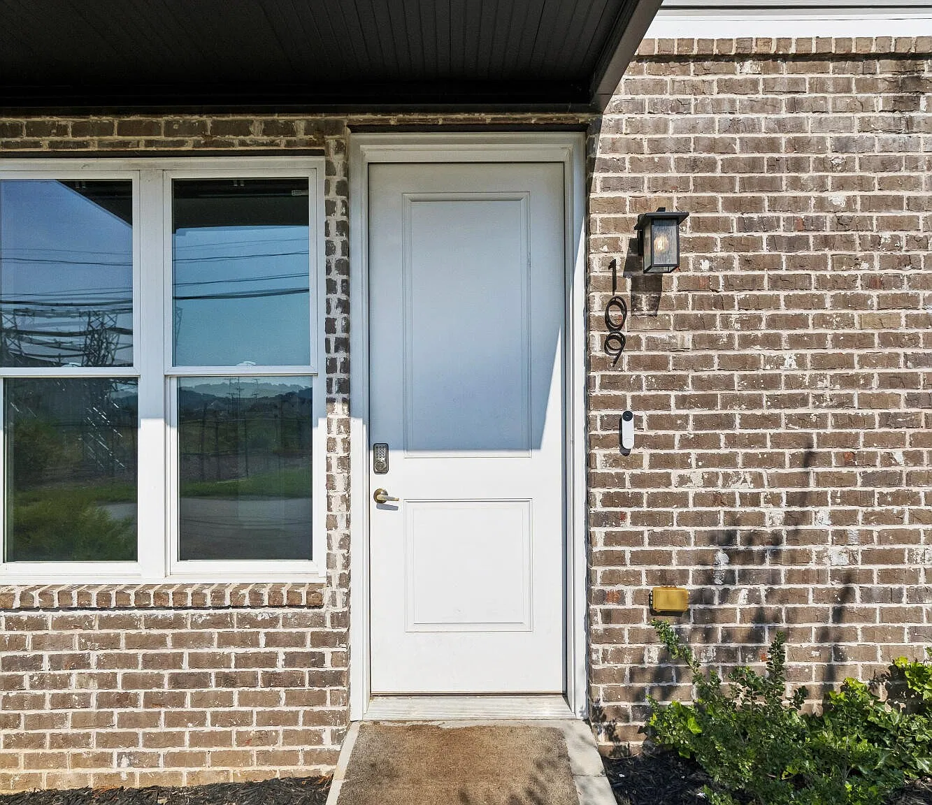 1 bed, 1.5 bath, 1173 sqft, $1,500 — Photo 4