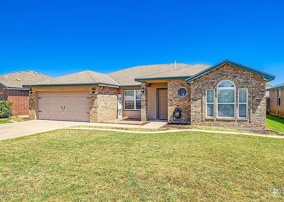 1226 Jacie Ln
