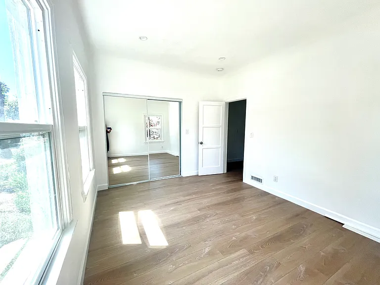927 N Gardner St #N — Photo 13
