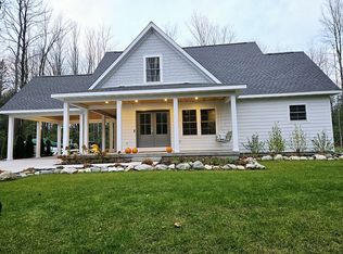 636 Franklin Estates Dr, Petoskey, MI 49770