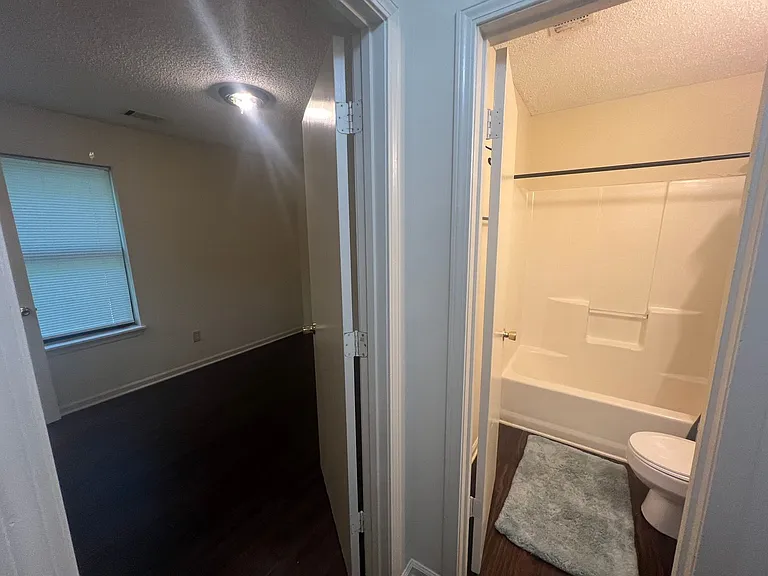 4803 Oak Meadow Dr — Photo 13