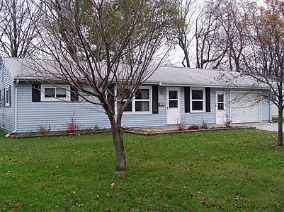 1st image of 908 Thorpe Dr