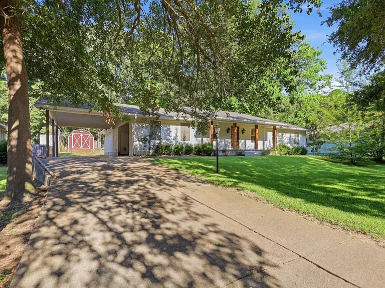 117 McRee Dr — Photo 3