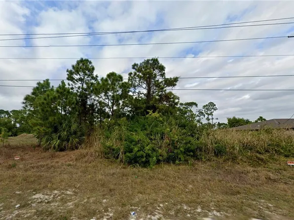 4754/4756 Golfview Blvd, Lehigh Acres, FL 33973