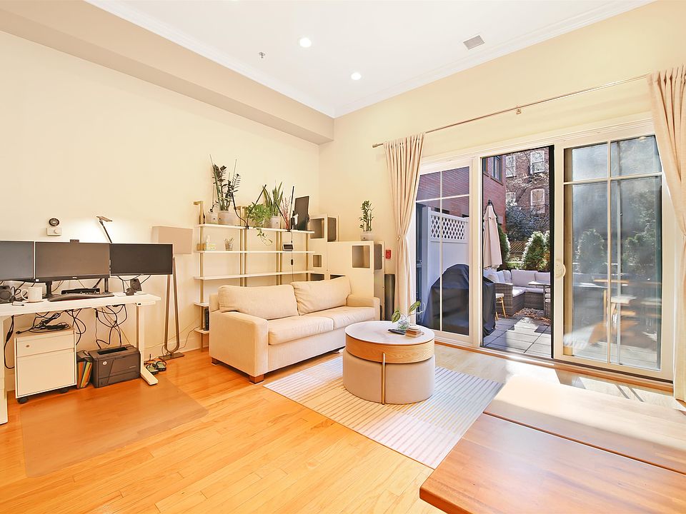 1st image of 61 Grand St APT 1E