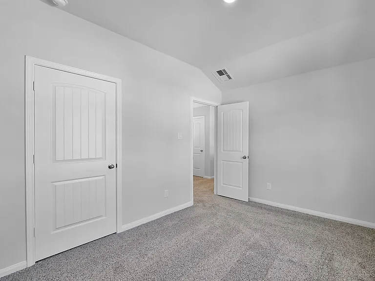 2140 Cedar Bend Dr — Photo 19