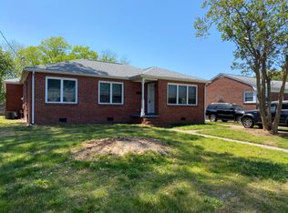 3 Whitaker Ave, Hampton, VA 23664